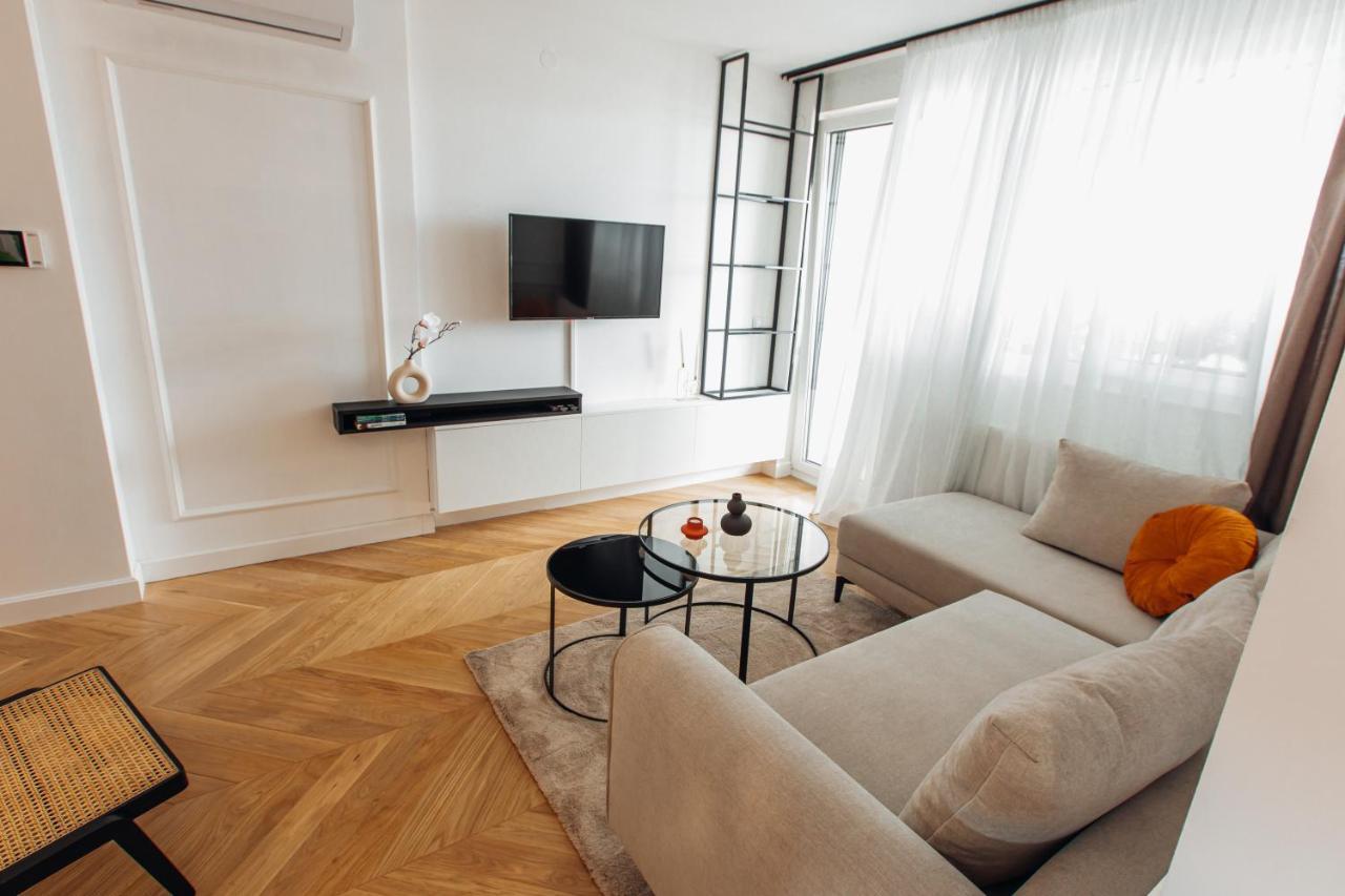 Stan Na Dan - Chic Home Banja Luka Esterno foto