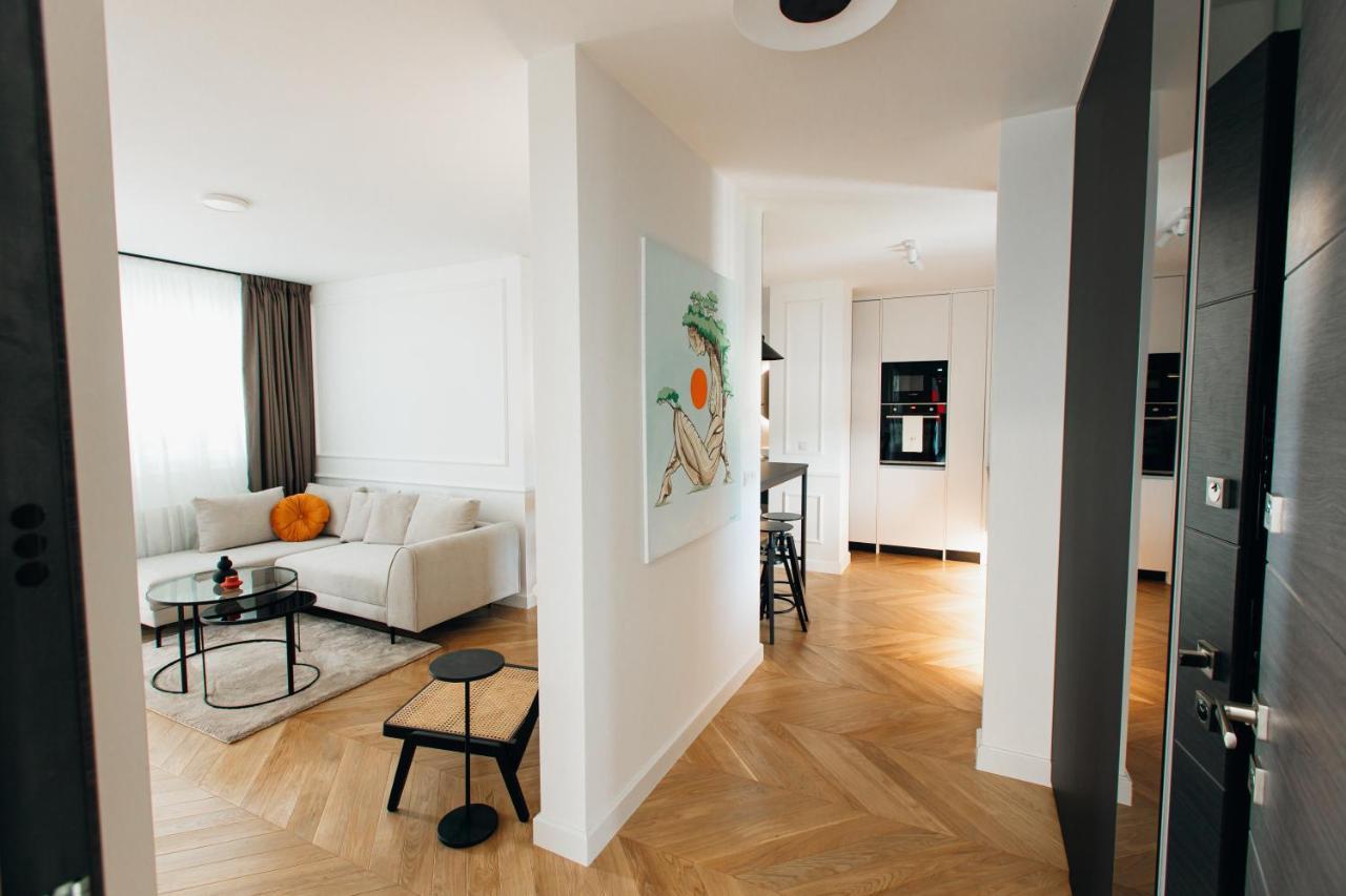Stan Na Dan - Chic Home Banja Luka Esterno foto